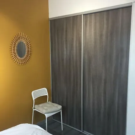 Confortable A Proximite Du Centre De Reims 公寓 *